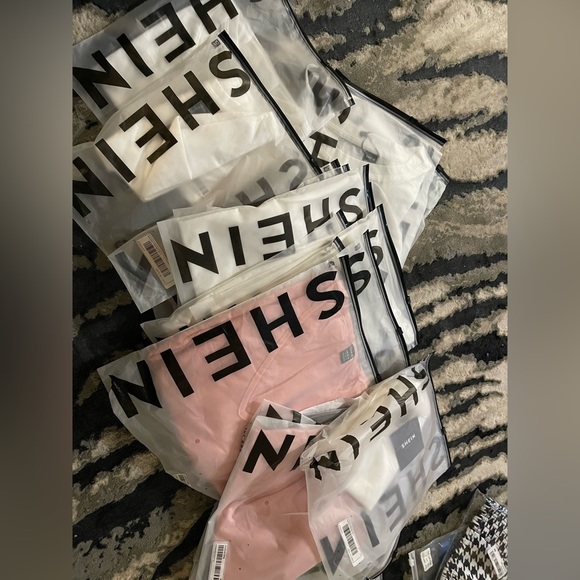 Lot of 10 Shein V Neck Crop Tops Multiple Sizes S M L XS - Picture 1 of 7